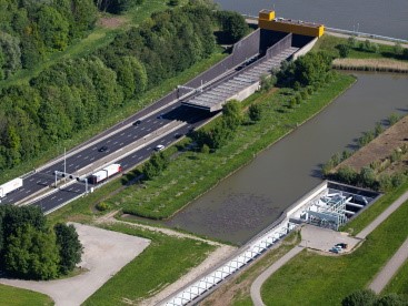 Heinenoordtunnel_klein