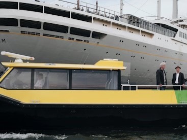Watertaxi Rotterdam_ Daan en Hans elektrische watertaxi